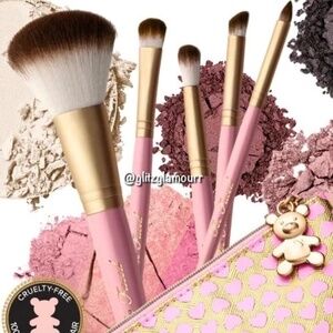 🧸Too Faced Teddy Bear Hair 5 Piece Brush Set🧸